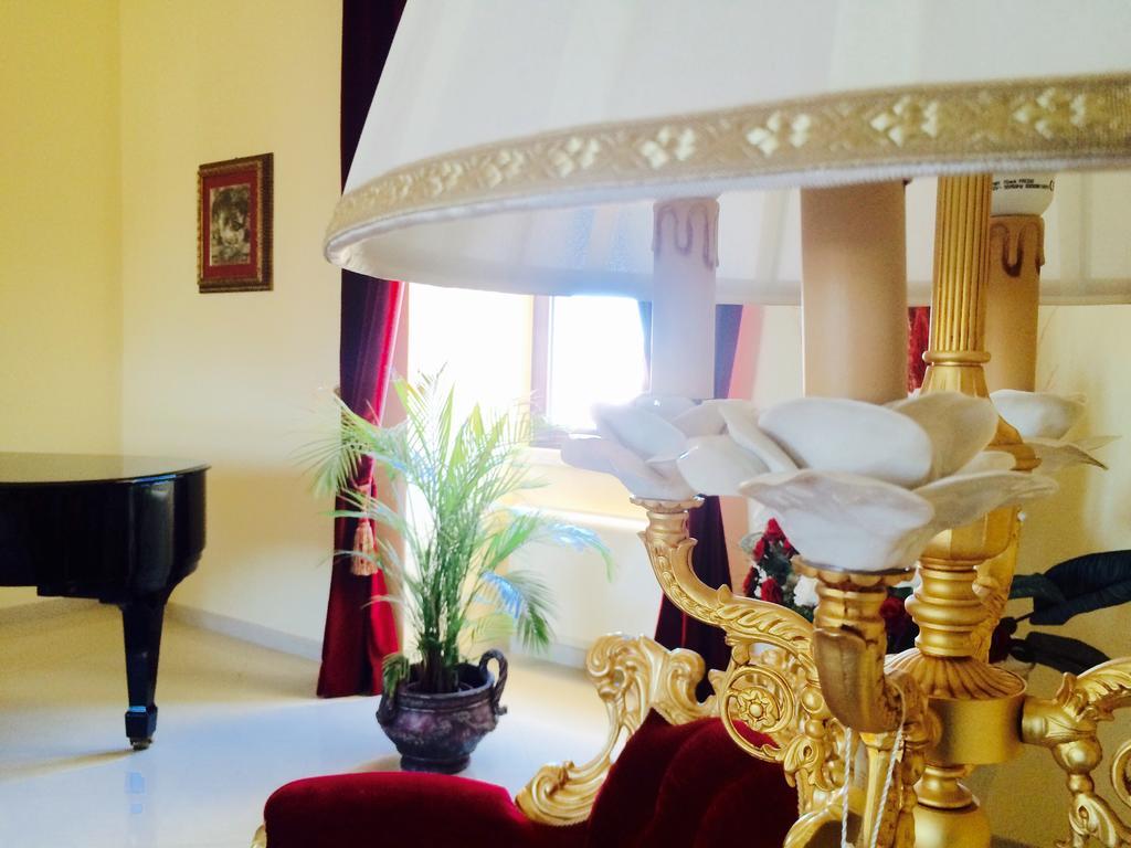Castello Conti Filo Bed & Breakfast Torre Santa Susanna Exterior photo