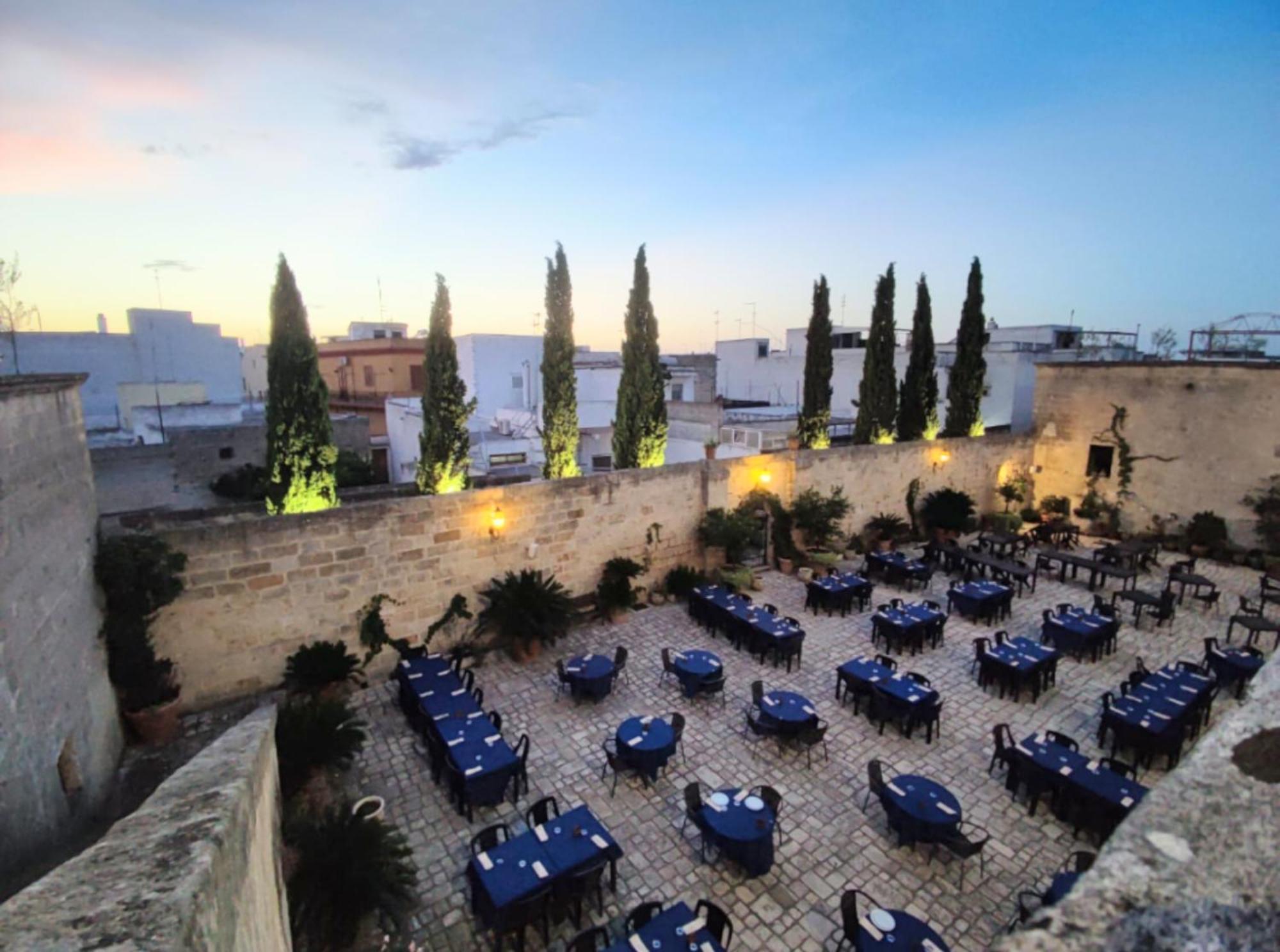Castello Conti Filo Bed & Breakfast Torre Santa Susanna Exterior photo